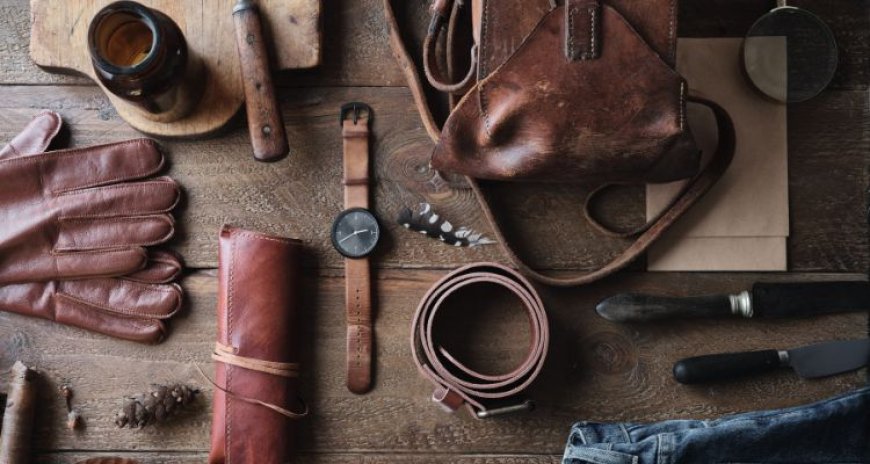 Discover Elegance: Handcrafted Leather Essentials