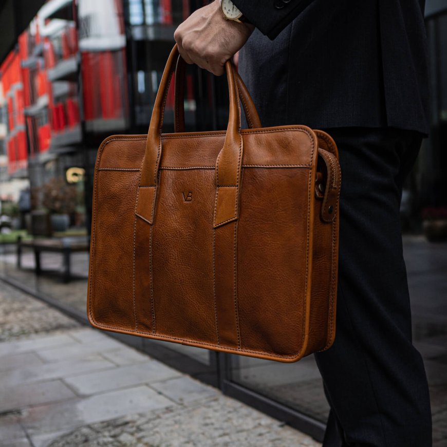 The Ultimate Guide to Men's Bags: Function Meets Style