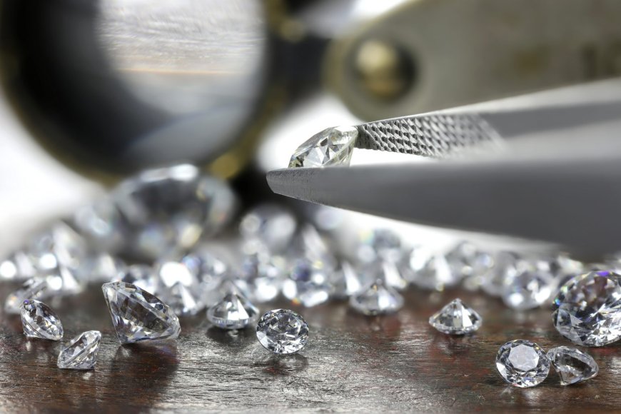 The Ultimate Guide to Choosing the Best Simulated Diamonds