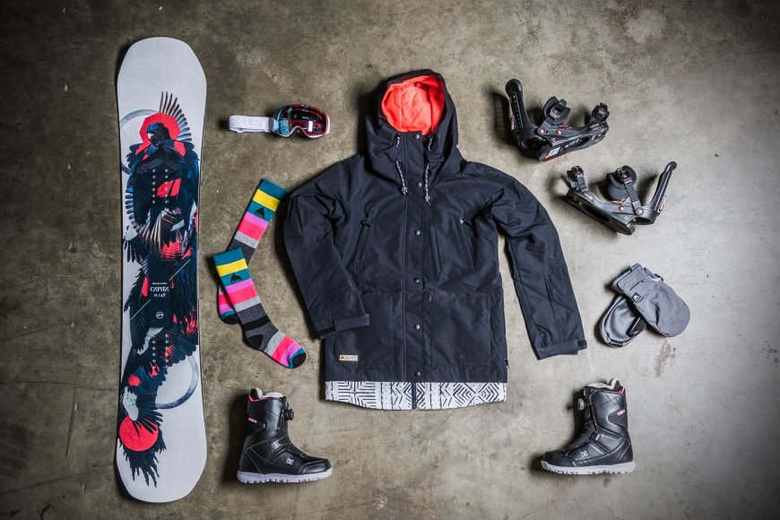 Essential Snowboarding Gear for This Winter