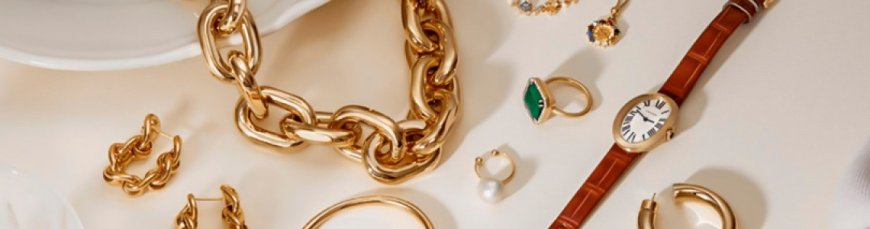 Luxury Jewelry Essentials for Every Wardrobe